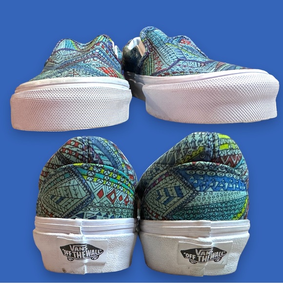🎉 HOST PICK🎉 NWB Vans Classic Slip On Abstract Design & Teal Color Wash. Sz W5 - Picture 4 of 8